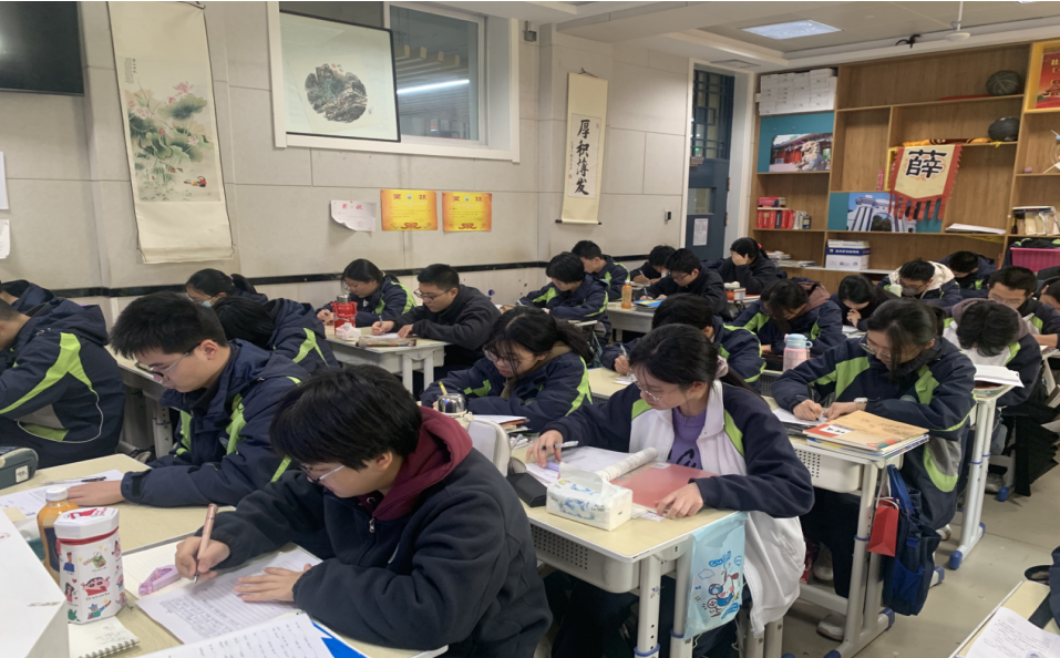 211763715974135919.png 1.png